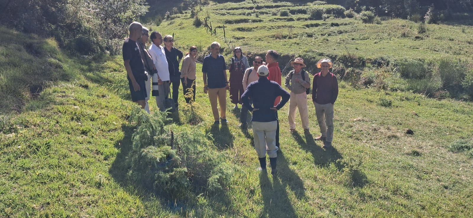 A HITA field group on a terraced hillside in Kangra